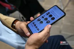 نشست فعالان فضای مجازی و نخبگان با عبدالناصر همتی