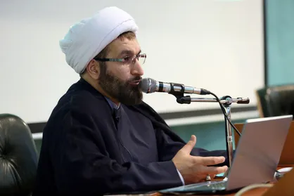 علم مسیر درست خودش را طی نکرده است/ مخالفان علم دینی مخالفت خود را آشکارا بیان می&zwnj;کنند