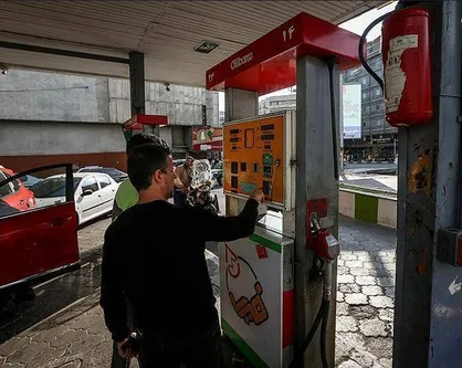 جایگاه&zwnj;های سوخت در سراسر ایران فعال شد/ ۴۰ درصد جایگاه&zwnj;ها قابلیت سوخت&zwnj;گیری با کارت سوخت دارند