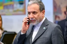 گفتگوی تلفنی عراقچی با وزرای امور خارجه ترکیه، عراق و مصر