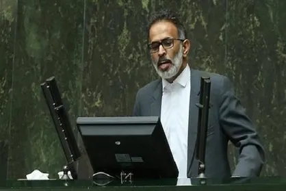 انتقاد نماینده مردم اهواز از عدم اقدام جدی در بازسازی مناطق سیل زده