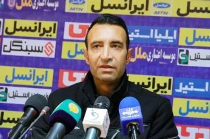 عنایتی: داور مثل مانع مقابل ما بود/ آدم دوست دارد با پنالتی استقلال بخندد