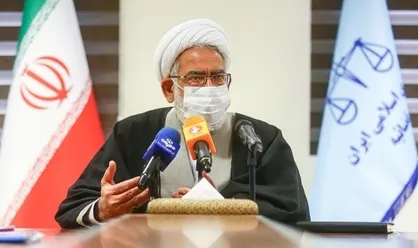 برخورد قانونی با روزه خواران در انظار عمومی / تظاهر به روزه خواری در خودرو جرم است