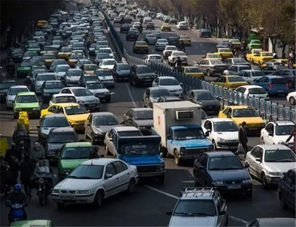 کاهش ۱۱ درصدی ترافیک تهران با توسعه ناوگان حمل و نقل عمومی