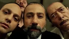 خاطره‌بازی با سینمای کلاسیک به سبک همایون غنی‌زاده/ فرم خوب به علاوه محتوای ضعیف، مساوی است با «مسخره‌باز»
