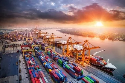 تعیین تکلیف کالاهای رسوبی در بندر خرمشهر تا پایان نیمه نخست سال