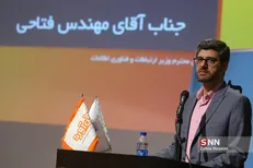 پیام‌رسان‌های داخلی شکست خوردند/ برخی می‌گویند وزیر با دست یا پا روی دکمه فیلترینگ بنشیند!