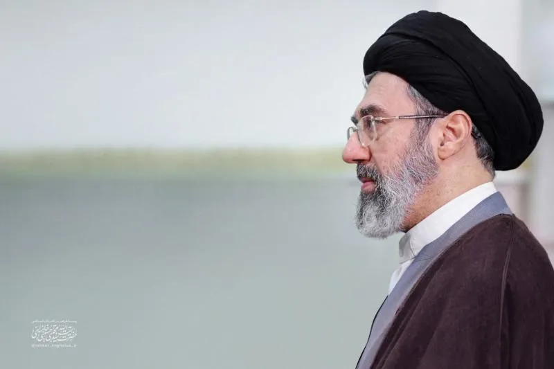 عکس جدید از رهبر انقلاب آیت الله سید مجتبی خامنه‌ای